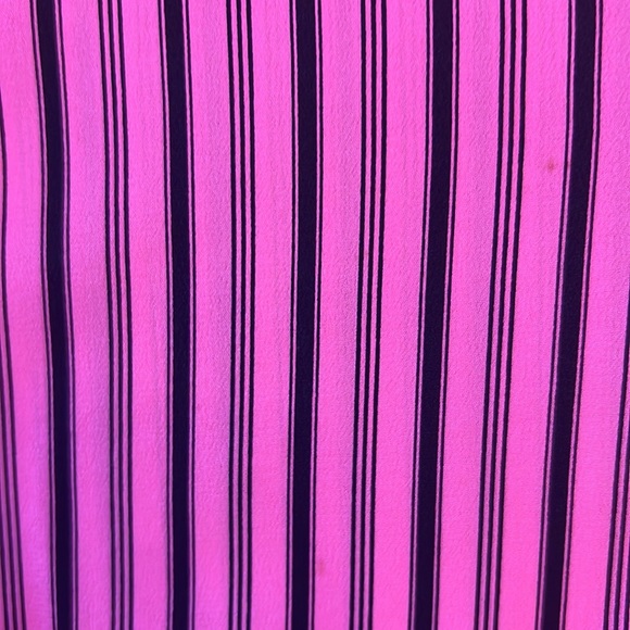 Vintage 80s Rino Rossi Barbie Hot Pink & Black Pinstripe Silk Blouse, Bow Tie - Picture 7 of 10